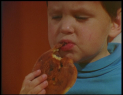 L'enfant qui mange trop et l'enfant qui mange peu (F 1979)